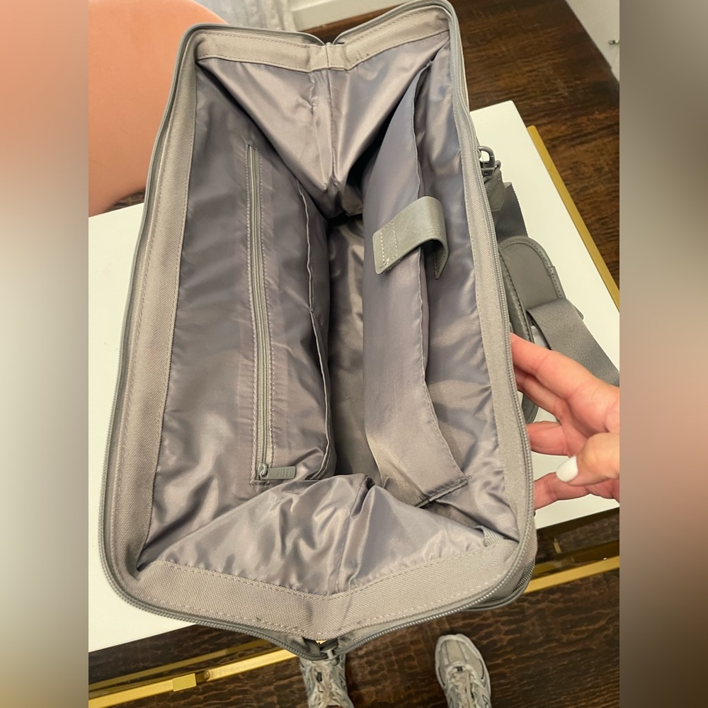 BEIS Gray Travel Bag - Picture 3 of 8